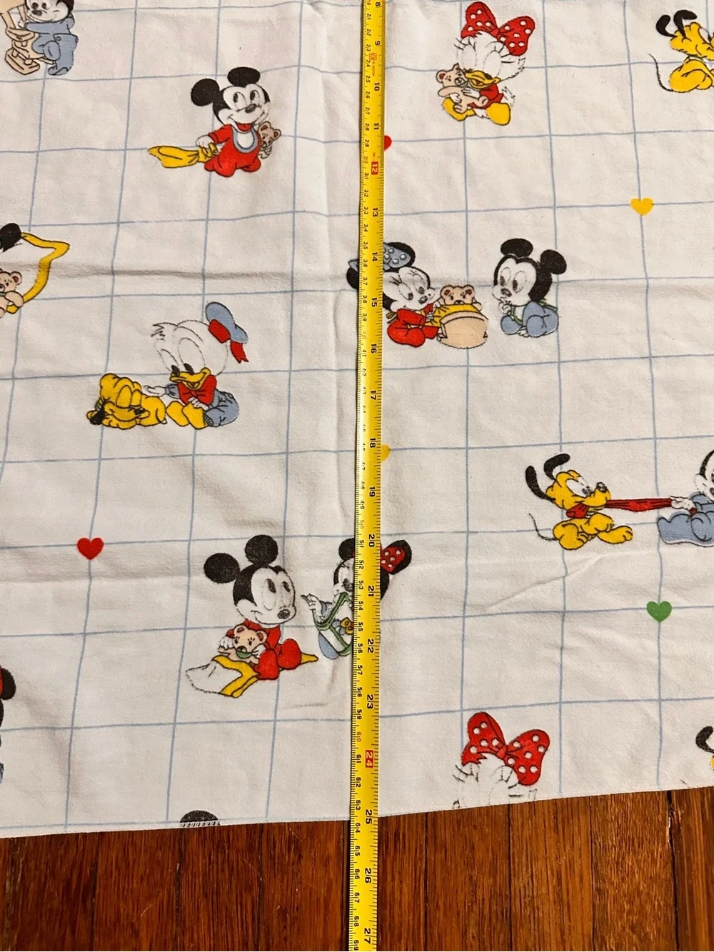 Vintage 1984 Dundee Disney Babies Flannel Baby Blanket Hearts Mickey Mouse